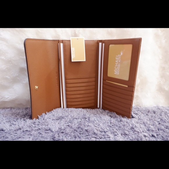 Wallet - Picture 2 of 3